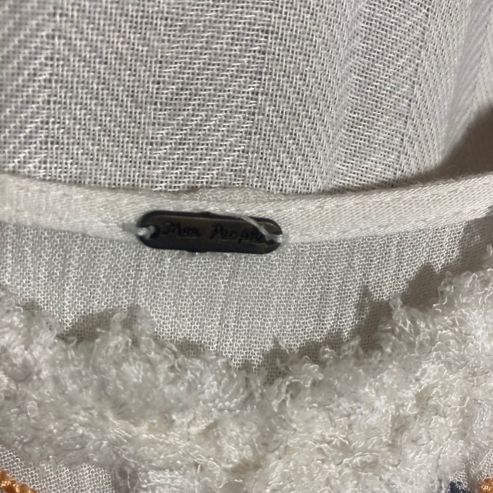 Free People White Embroidery Tiered Ruffle Boho Tank Top S Free-Spirit Festival - Picture 4 of 5